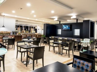 Holiday Inn Express Dubai Jumeirah, An Ihg Hotel Exterior foto